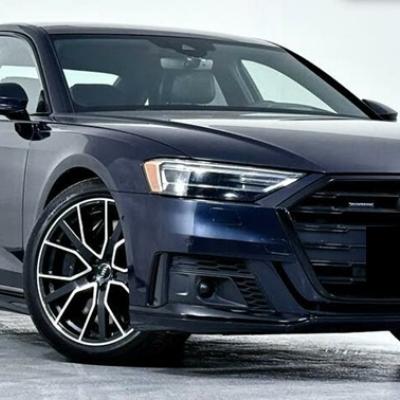 Ауди А8 после замены приводных ремней в автотехцентре