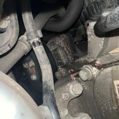 Замена помпы Ауди А1