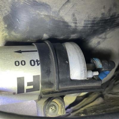 Замена топливного фильтра Ауди А1