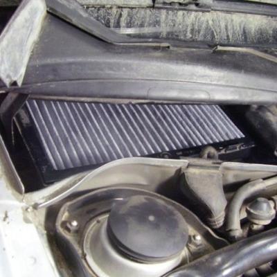 Замена салонного фильтра Ауди ТТ